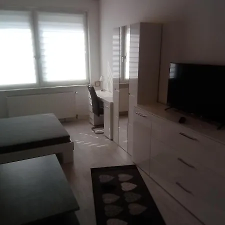 Stoecken 1und 2 Boersmannstrasse 13 1 Und 2 Zi-wohnungen Mit Kueche Bad Apartment *